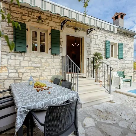 In With Swimming Pool Villa